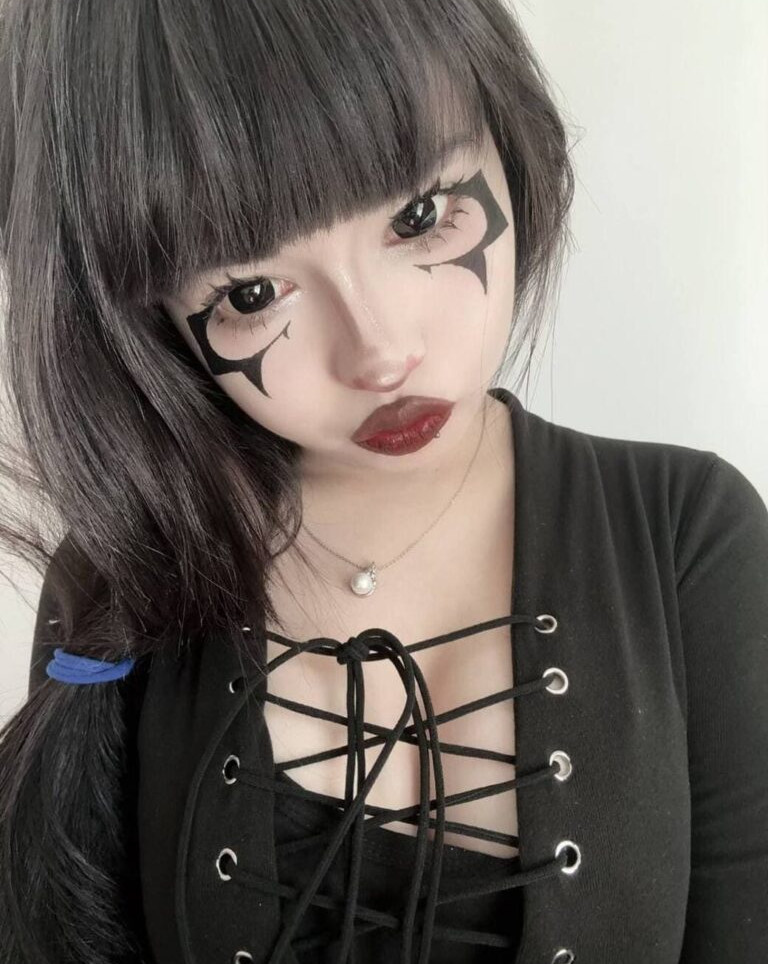 mama nyaf (Мама НЯФ)