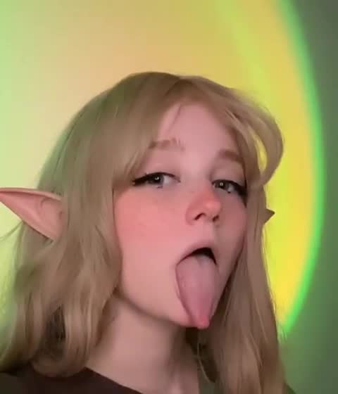 Эвелинушка — видео 1 | Тиктокерши 18+