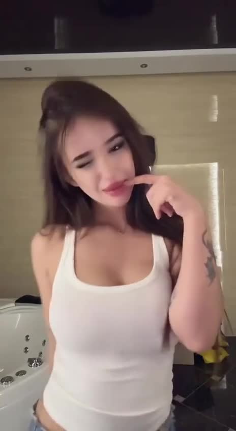 Симбочка — видео 1 | Тиктокерши 18+